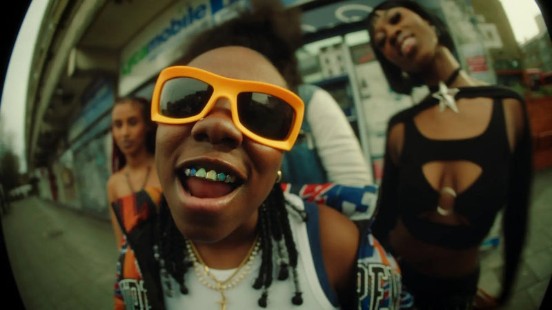 Get Familiar: Teni - Patta