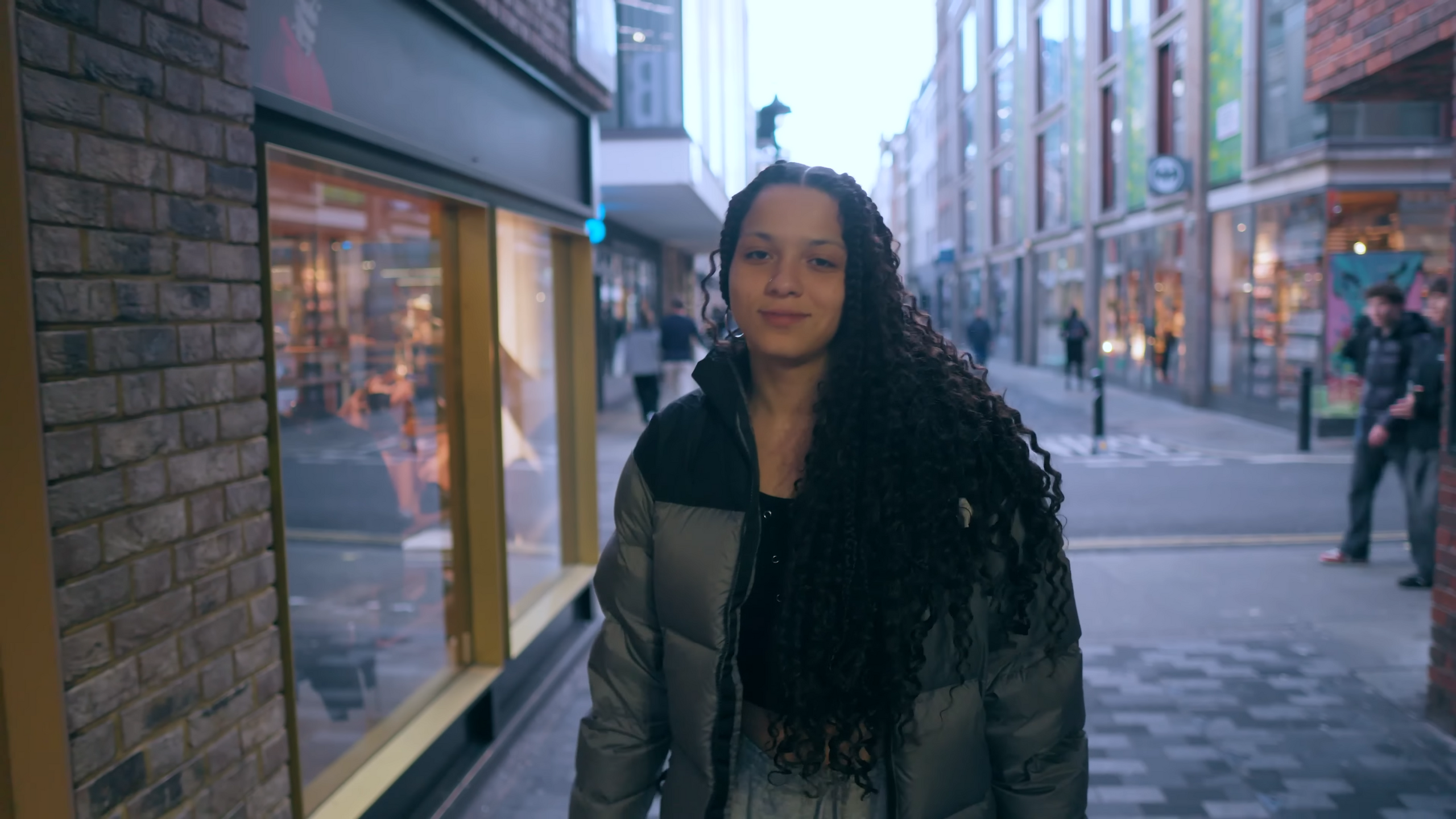 The Alchemist, Budgie - Living Forever ft JayaHadADream