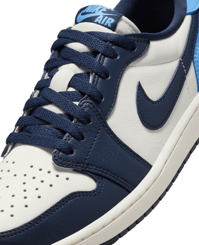 Air Jordan 1 Low OG (Obsidian/University Blue-Sail) Jordan