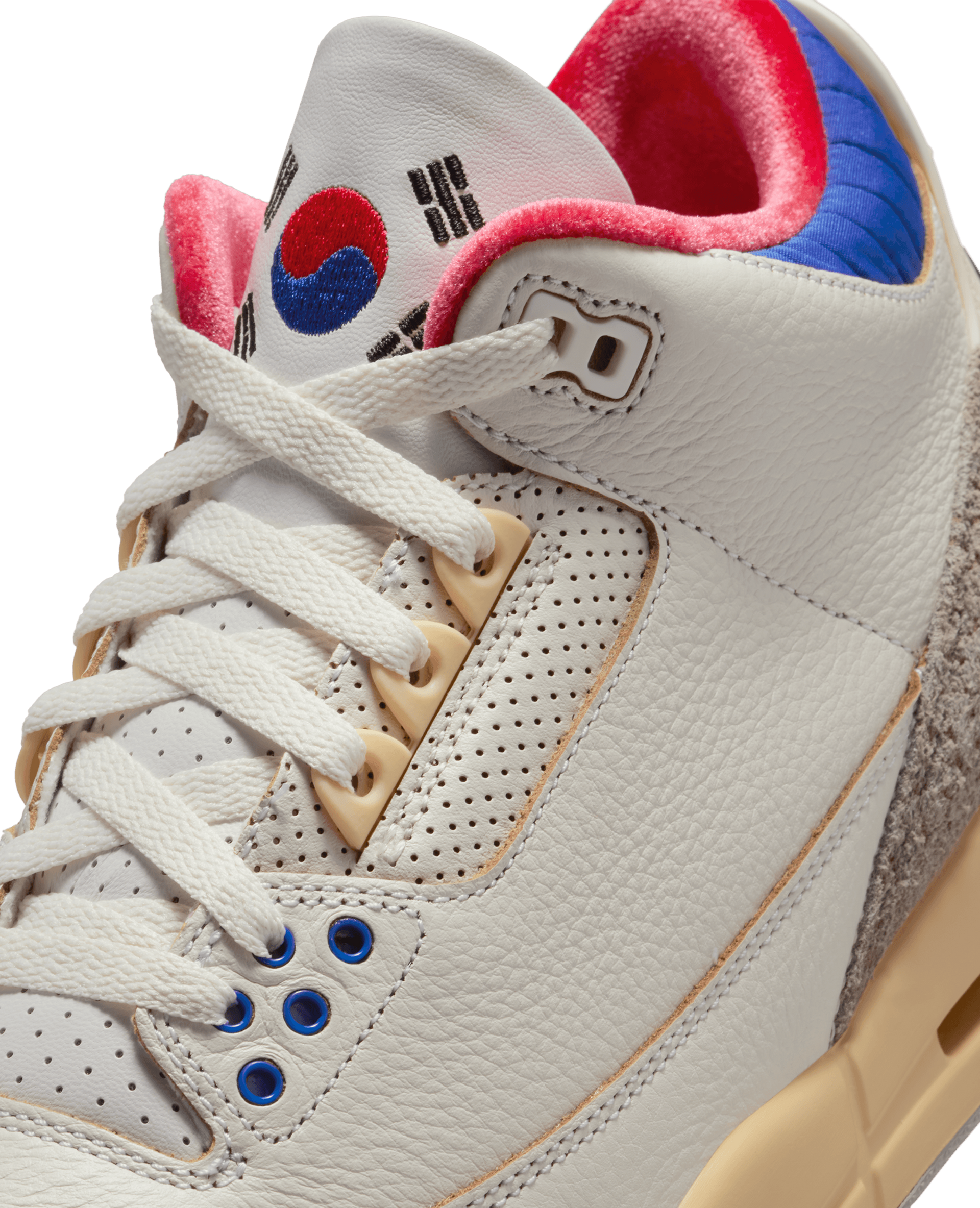 Nike Air Jordan 3 Retro OG Sp (White/Black-Sport Royal-Challange Red)