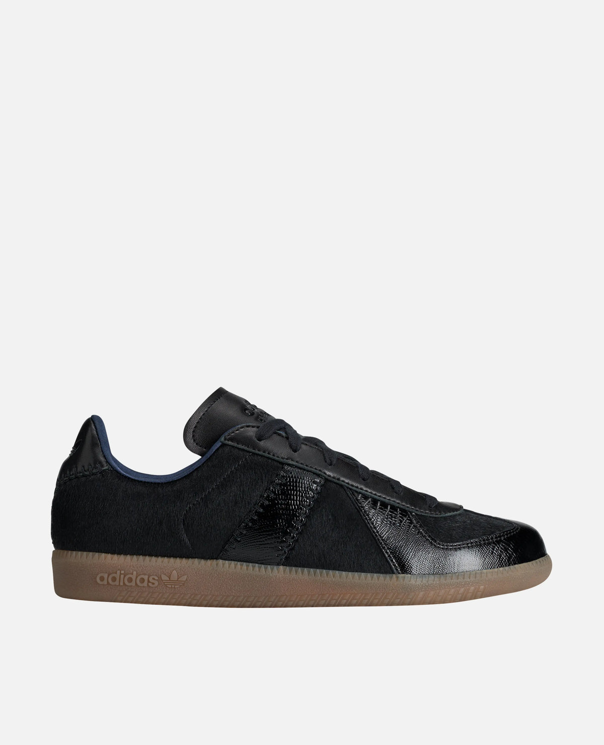 adidas WB BW Army Black PO (Core Black/Core Black/Gum5) Adidas
